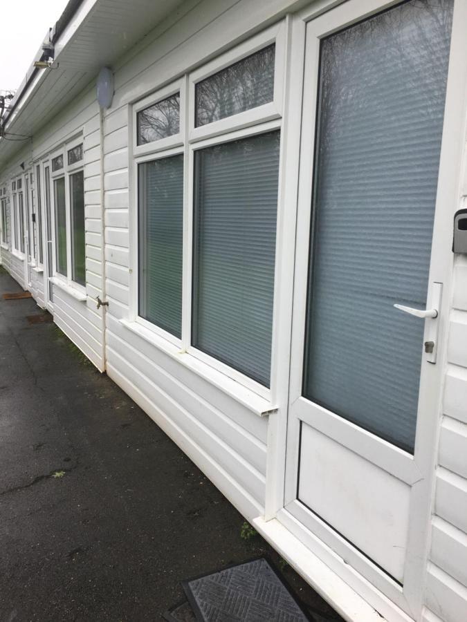 Adventure Cabin Dartmouth Eksteriør bilde